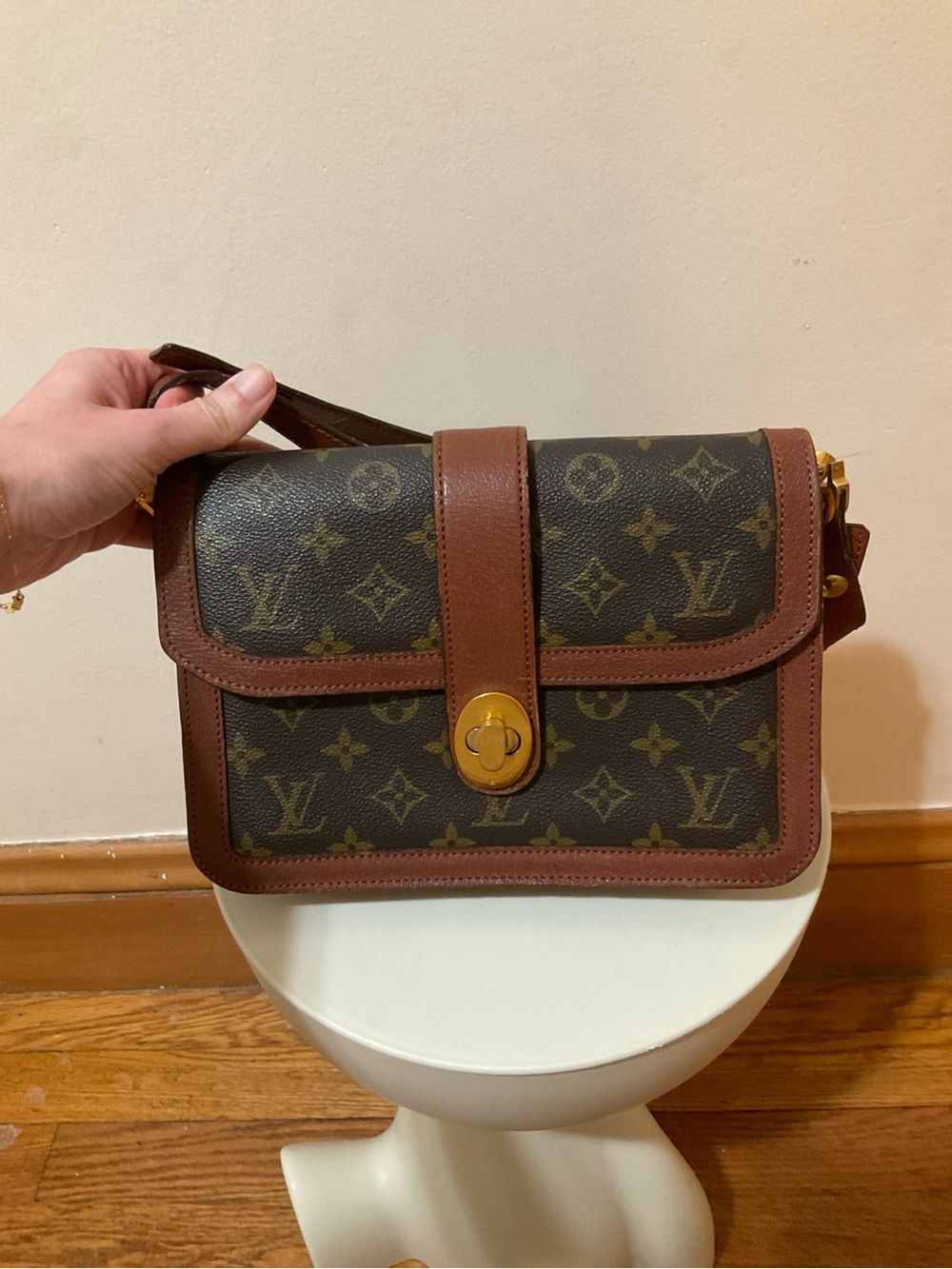 Authentic Vintage Louis Vuitton Monogram Sac Rabat Shoulder Bag + COA